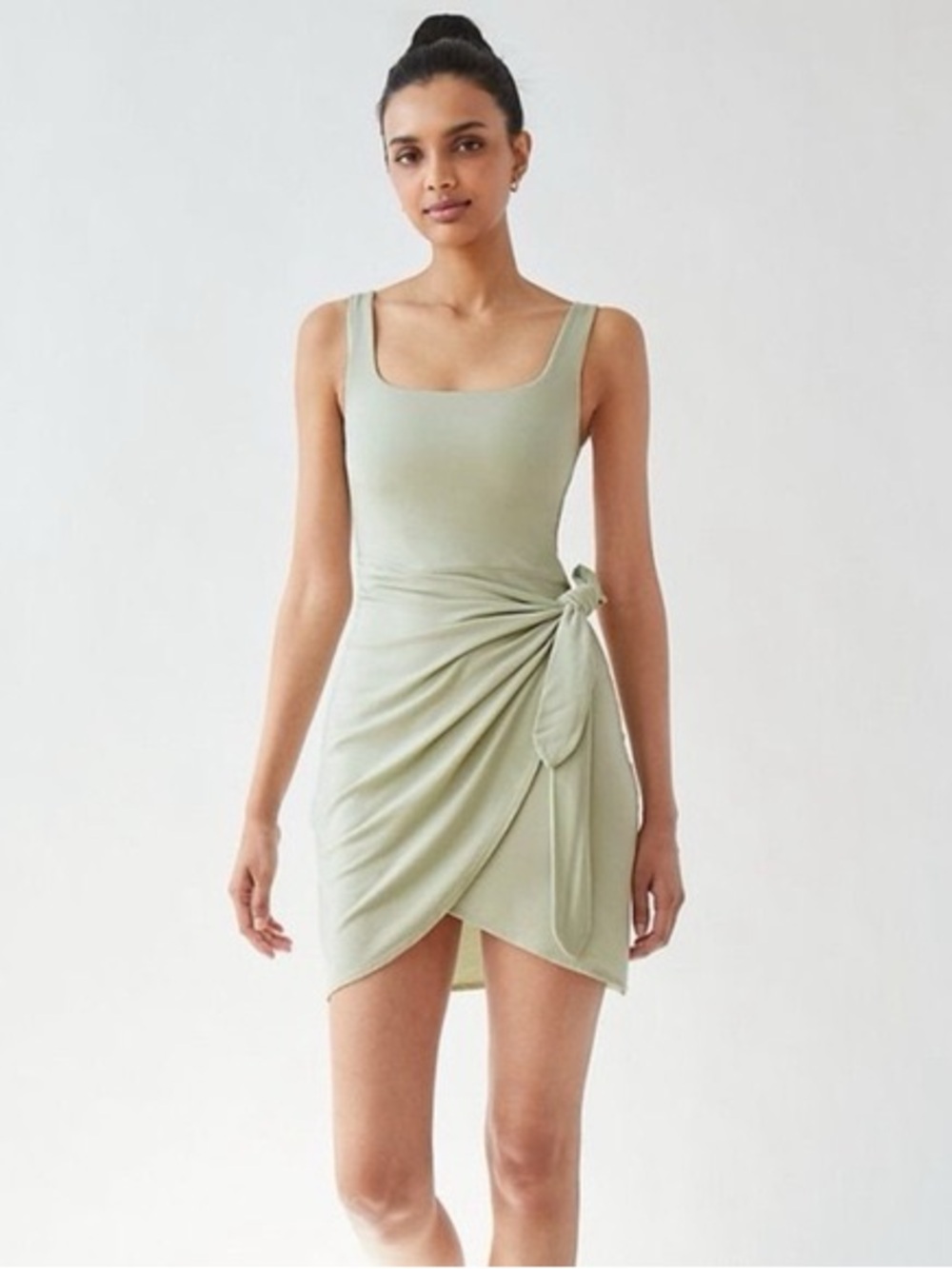 Aritzia Wilfred Light Sage Saturn Mini Dress